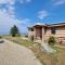 Byre Cottages & Log Cabin - Cardigan