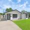 Hidden Gem Safari Home w/ Backyard Near Midtown