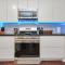 Hidden Gem Safari Home w/ Backyard Near Midtown