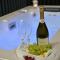 Vineyard house with sauna and jacuzzi for 2 - Gorica pri Slivnici