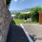 appartement avec Jacuzzi hammam sauna privatisé au rez de chaussée ds maison à Voglans à 2 kilomètres du lac du bourget en Savoie entre Chambéry et Aix les Bains cure thermale - Voglans