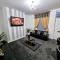 *11BR* Setup for your most amazing relaxed stay + Free Parking + Free Fast WiFi * - Beeston