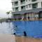 Hidayah Homestay near UKM and KTM station with high speed wifi - pool & river view
