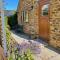 Honeysuckle Cottage - Hillside Holiday Cottages, Cotswolds - Warmington