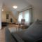 Mono House