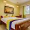 Itsy By Treebo - Ushodaya Royal Residency - Trivandrum