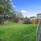 Family 3BR Home with Netflix and Fully Fenced Yard - 奥克兰