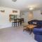 Acorn House - Charming house in green heaven with pool table with lovely backyard