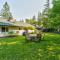 Acorn House - Charming house in green heaven with pool table with lovely backyard - Oakhurst