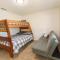 Acorn House - Charming house in green heaven with pool table with lovely backyard