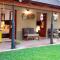 Four Seasons Guesthouses