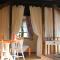 The Nest - Thatched seaside country cottage for two