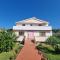 Villa Flora - with sea view, 2 minutes walk to beach