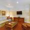 Wayside Inn
