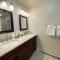 O7 Slopeside Bretton Woods Resort cottage with upscale stylings cozy decor tons of space