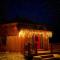 OR Luxury yurt-like home in Bretton Woods with private beach firepit AC fishing and trails
