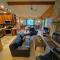 O9 NEW Renovated Bretton Woods slopeside condo with 2 living rooms foosball air hockey