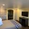 Industry Inn & Suites