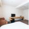 Hotel day by day