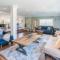Le Bleu House - Newly Designed 3BR HOUSE & POOL by Topanga - Los Angeles