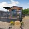 The Cotswold Holiday Lodge
