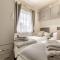 The Cotswold Holiday Lodge