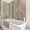 The Cotswold Holiday Lodge