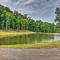 Cabin in Resort - half Mi to Guntersville Lake!