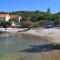 Apartments with parking spaces Zrnovska Banja, Korcula - 9226