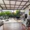 Mudjimba Escape-pet friendly, luxury villa w/ pool