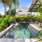 Mudjimba Escape-pet friendly, luxury villa w/ pool - Mudjimba