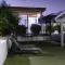 Villa Mila, 4 bedroom with pool and tropical views Curacao