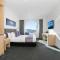 Christchurch City Hotel