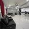 MAGNITO Mini-Mansion at IAH with pool & gym - همبل