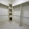MAGNITO Mini-Mansion at IAH with pool & gym - همبل