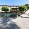 Dolce Far Niente Apartment with pool & parking