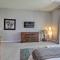 Spacious Folsom Getaway with Pool and Hot Tub! - 佛森