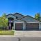 Spacious Folsom Getaway with Pool and Hot Tub! - 佛森