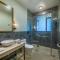 Hotel Eagles Nest