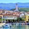 Apartments with a parking space Crikvenica - 14631 - 茨里克韦尼察