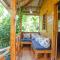 EL GALLO ECOLODGE