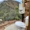 Joel's Off Grid Cottage in the Klein Karoo - Oudtshoorn