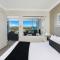 Silvershore Apartments on the Broadwater - Gold Coast