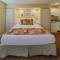 Holiday Inn Club Vacations Piney Shores Resort at Lake Conroe - Conroe