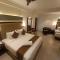 Hotel Comorin Grand