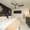 Unit 103 Aruba - 3 Bedroom Ocean Front