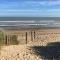 Pass the Keys Fabulous Beach Front Holiday Location - Lydd