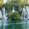 Casa Madre Kravice Waterfalls - 柳布什基