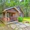 Secluded and Quiet Pocono Mountain Cabin with Hot Tub! - Kunkletown