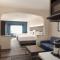Holiday Inn Express & Suites Denver Airport by IHG